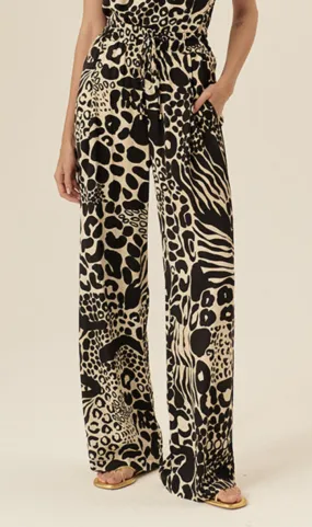 Averie Pants by Exquise in Black/Beige