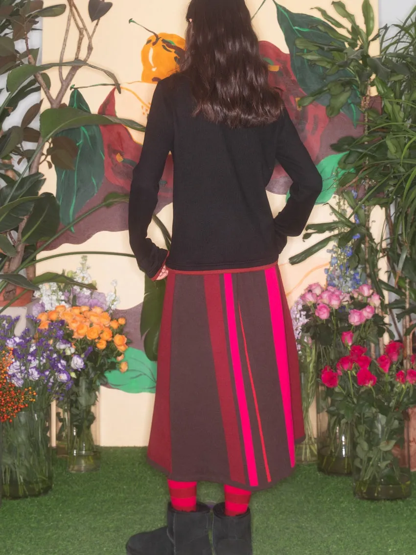 Banana Embroidery Striped Knitted Vest & Skirt
