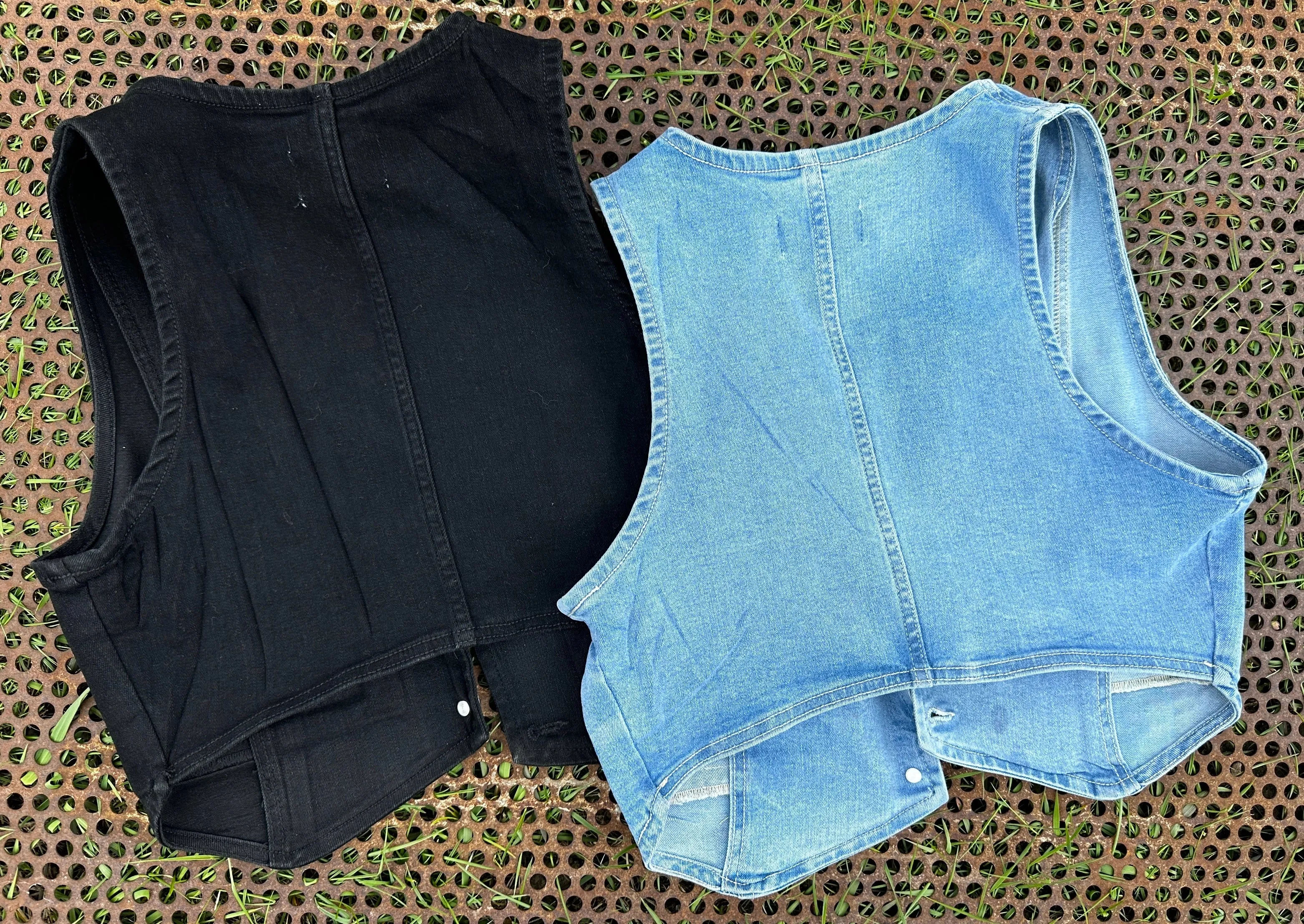 CROPPED DENIM VEST (BLACK OR DENIM)