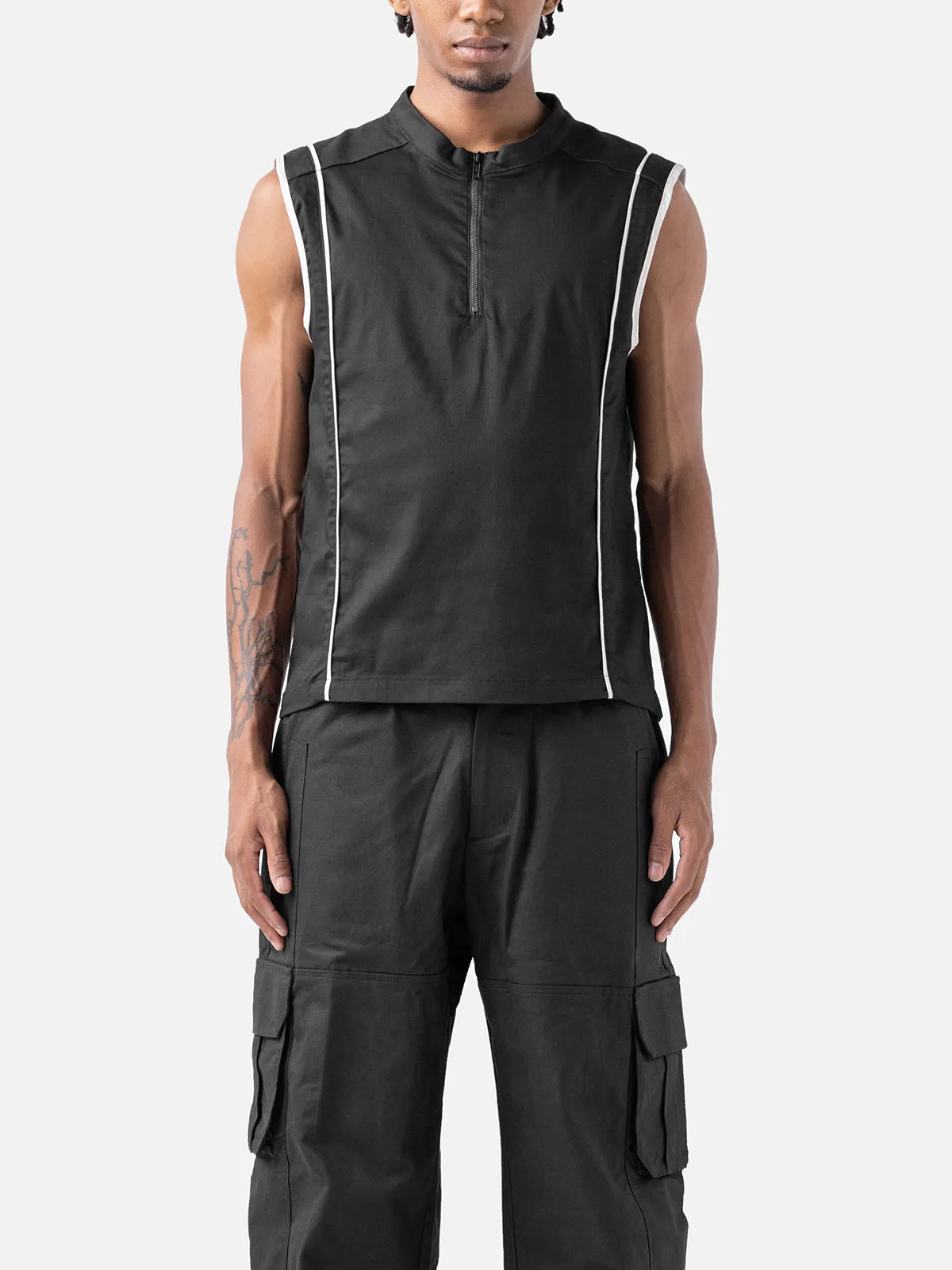 Half-zip Vest