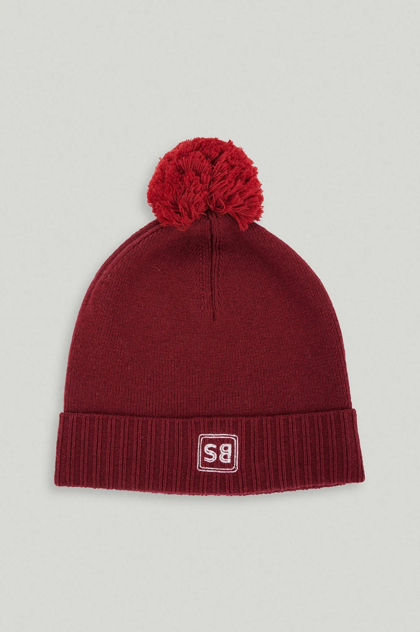 Knitted cap from GEN Z capsule collection