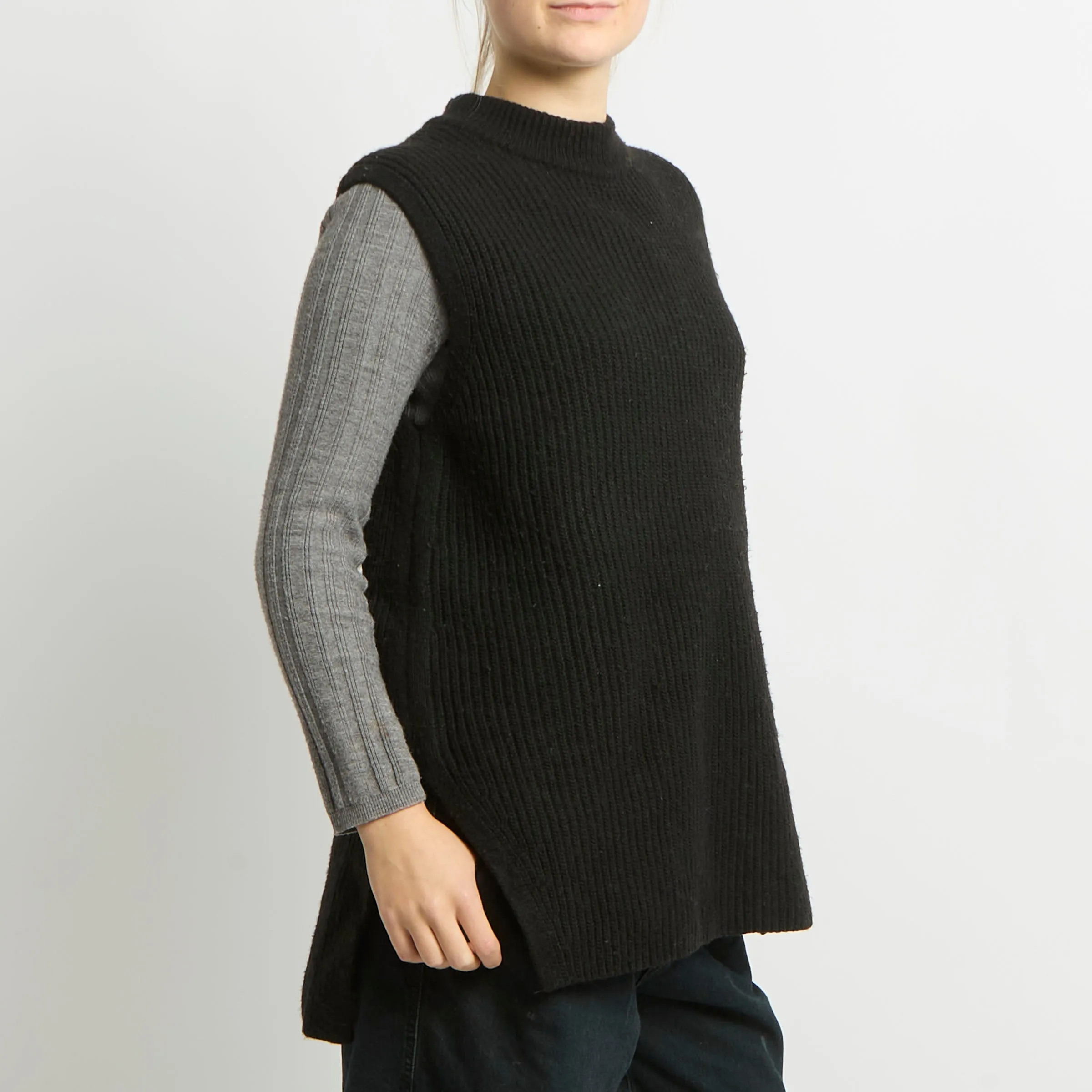 Ribbed Knitted Sweater Vest - UK 14