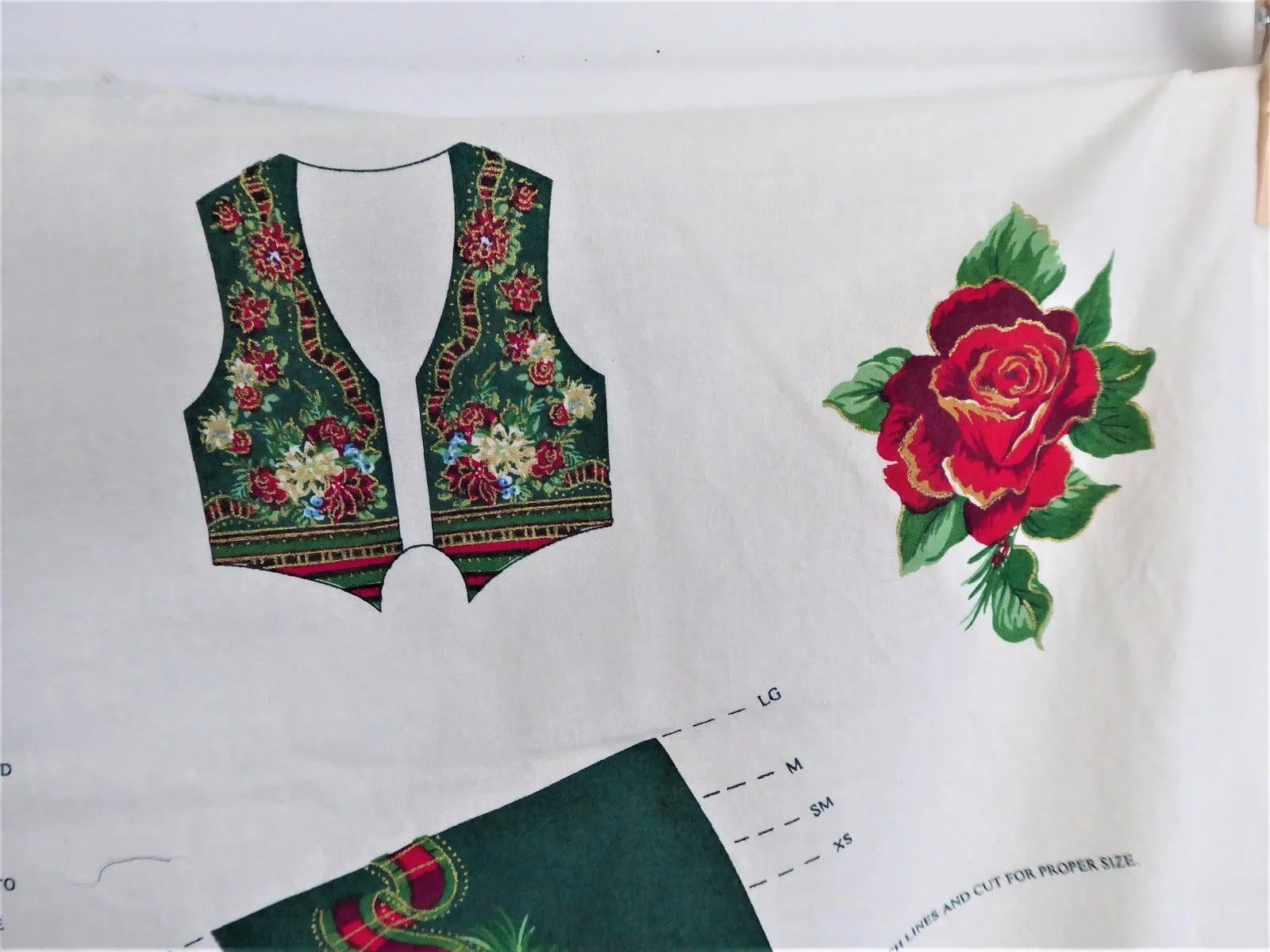 Spirit Of Christmas Vest Fabric Panel Cut And Sew Xmas Holly Roses Plaid Gold