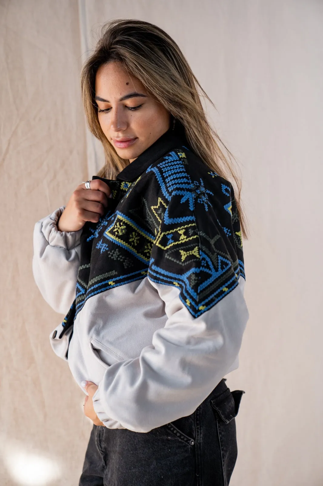 The Timeless Bomber Jacket Off-White