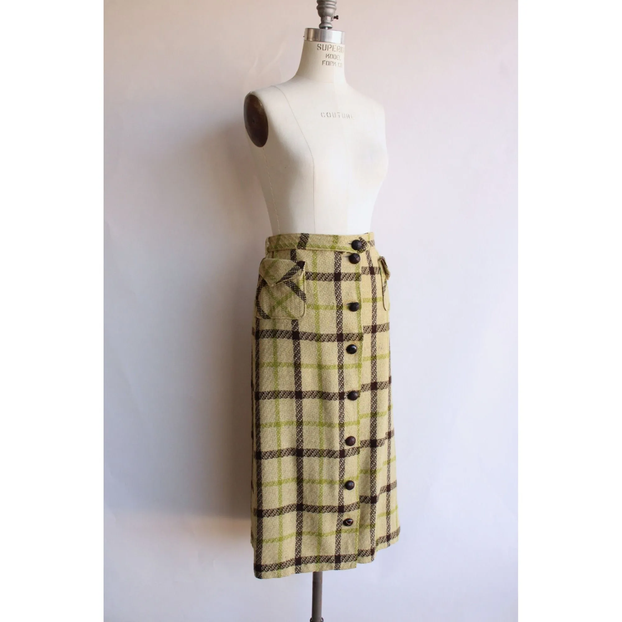 Vintage 1940s Livingston Bros. Plaid Wool Skirt with Pockets