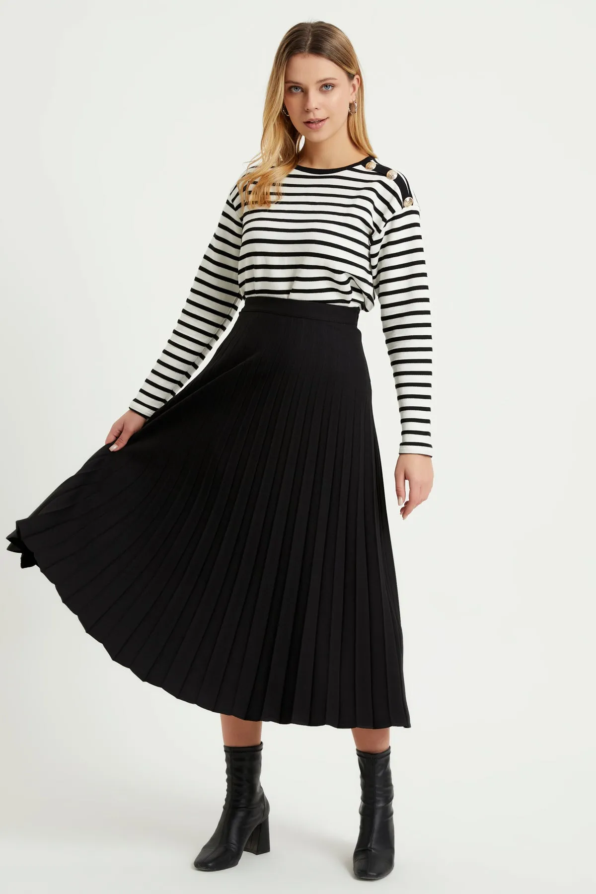 ZRF Women Pleated Basic Skirt - Black - Antwerp